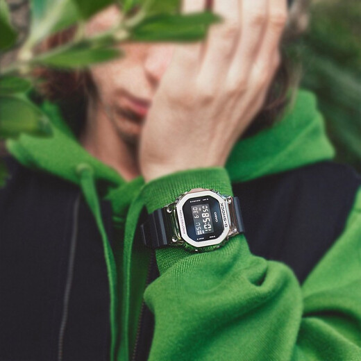 Casio Casio watch men's G-SHOCK metal retro small square waterproof sports watch men's watch GM-5600U-1 men's model