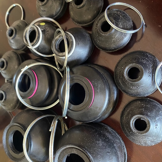 Suitable for Toyota Corolla Leiling Yizhi RAV4 Rong lower swing arm ball head dust cover outer ball head dust cover dimension ball head special grease