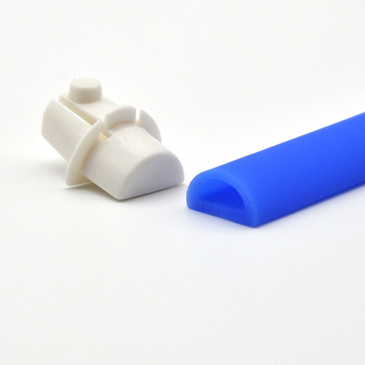 Chukchi (CHUKCHI) pet dog collar luminous USB rechargeable LED electronic collar dog luminous collar medium collar anti-lost device colorful flowing water S size circumference about 38CM