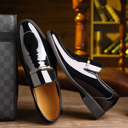 
Shamessi's new business formal leather shoes for men with fleece covers fashionable trendy low-top men's shoes 686 black four-season model 43