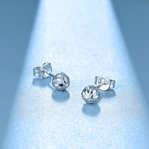 ZLF (ZLF) PT950 platinum stud earrings for women, platinum car flower sparkling round bead earrings 1.42g