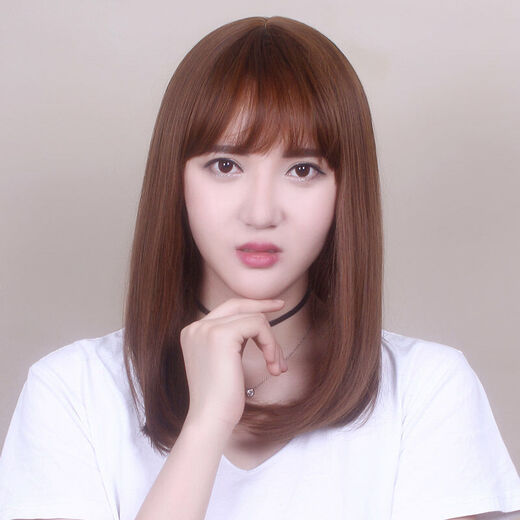 DaiNaer Perücke weiblich kurzes Haar Air Bangs glattes Haar Mädchen koreanische Frisur Bobo Birnenkopf flauschig lebensecht natürlich hellbraun