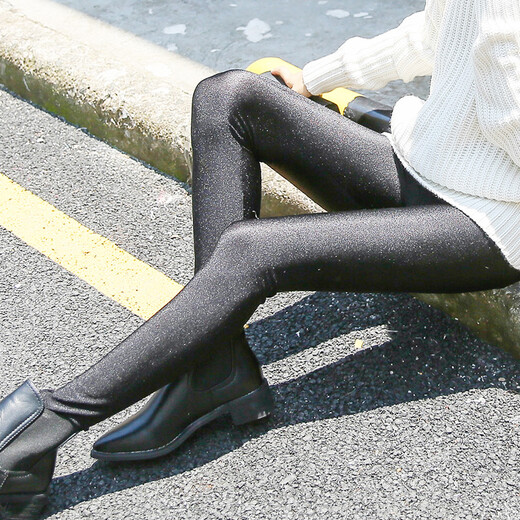 
Thin leather fashion glossy pants for women wearing leather slim black small feet long trousers strong tights large size leggings glossy pants - black XXXL suitable for 150-180Jin [Jin equals 0.5 kg]