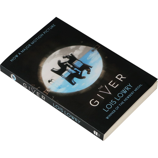英文原版 赐予者 The Giver Movie Tie-In Edition 记忆传授人 蓝思阅读指数760L