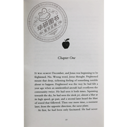 英文原版 赐予者 The Giver Movie Tie-In Edition 记忆传授人 蓝思阅读指数760L