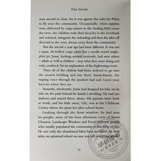 英文原版 赐予者 The Giver Movie Tie-In Edition 记忆传授人 蓝思阅读指数760L