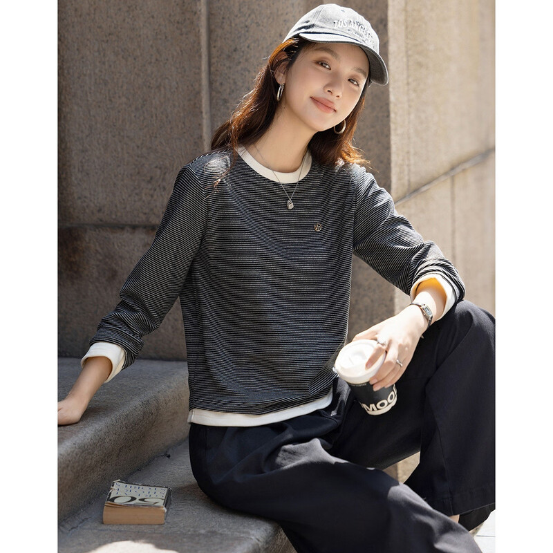 Demana layered aesthetics winter simple design stitching contrasting round neck stripes slightly elastic women's T-shirt to accommodate fat