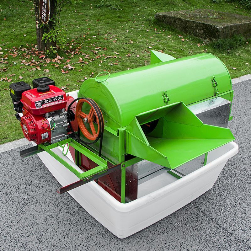 Yunqige custom-made threshing machine, small rice threshing machine, millet threshing machine, fully fed rice harvester, rural household threshing machine, iron boat, 152 gasoline engine