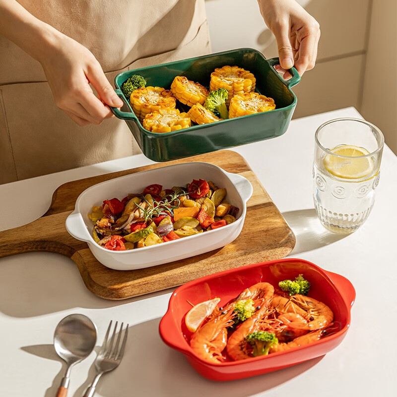 Modern housewife ceramic two-ear anti-scalding baking pan, rice plate, household microwave oven plate, special utensil 7-inch rounded two-ear baking pan (white)