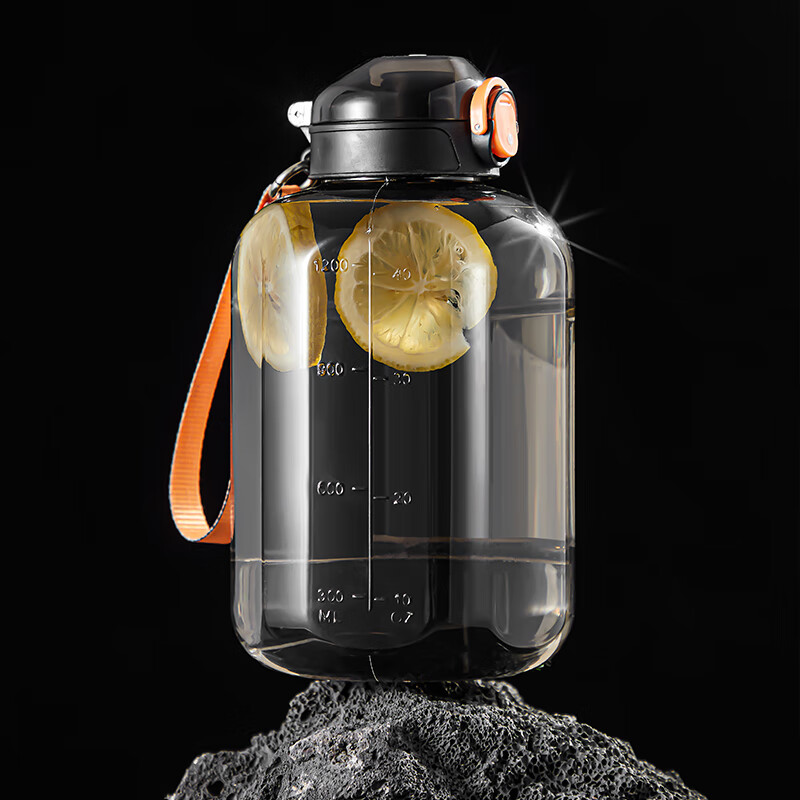 Levi's Water Cup Large Capacity Men's Ton Cup Ton Bucket Summer Sports Water Bottle Outdoor Portable Space Cup Fitness Dundon Bucket Gray Black Comes with Straw-Top Rope 1200ml 1