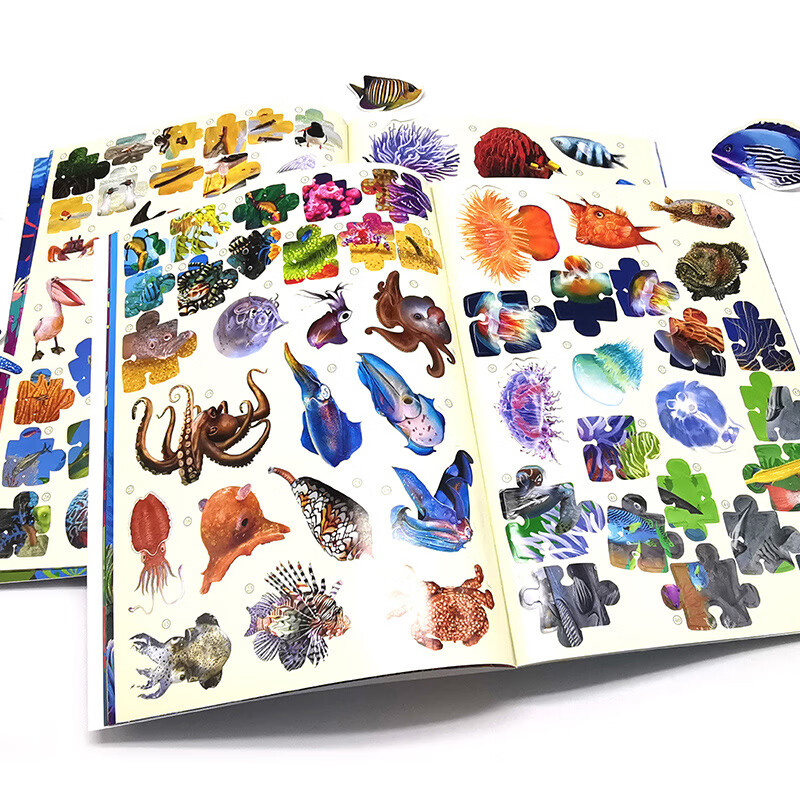 10-Minute Focus Sea World Sticker Book Lively Ocean Habitats