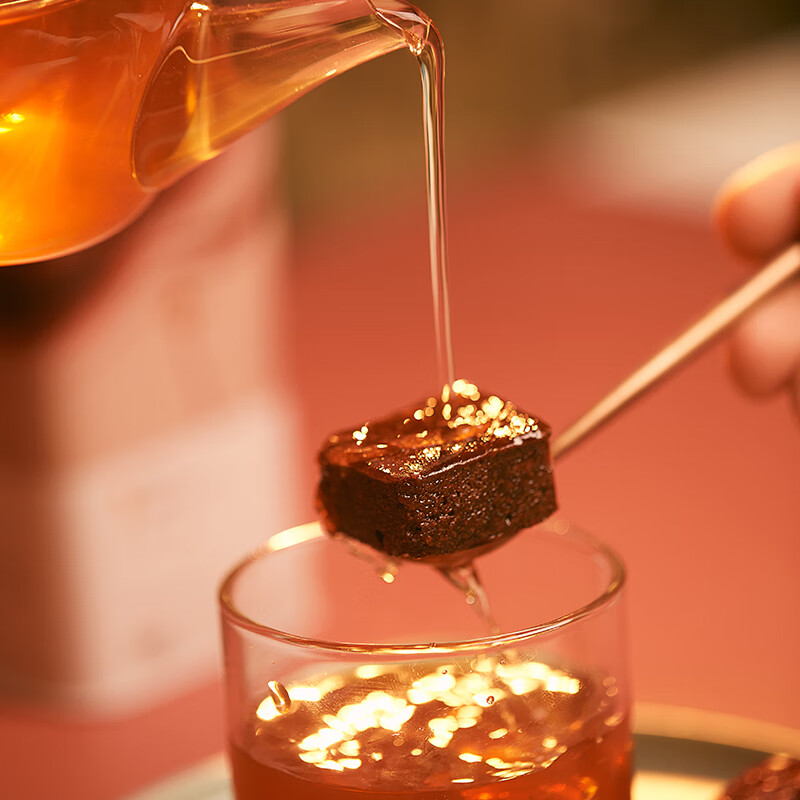 Wang Jinji Handmade Old Brown Sugar Yunnan Native Brown Sugar Block Maternal Confinement Red Date Flavor 220g/can Can be used as Brown Sugar Brown Sugar Ginger Tea