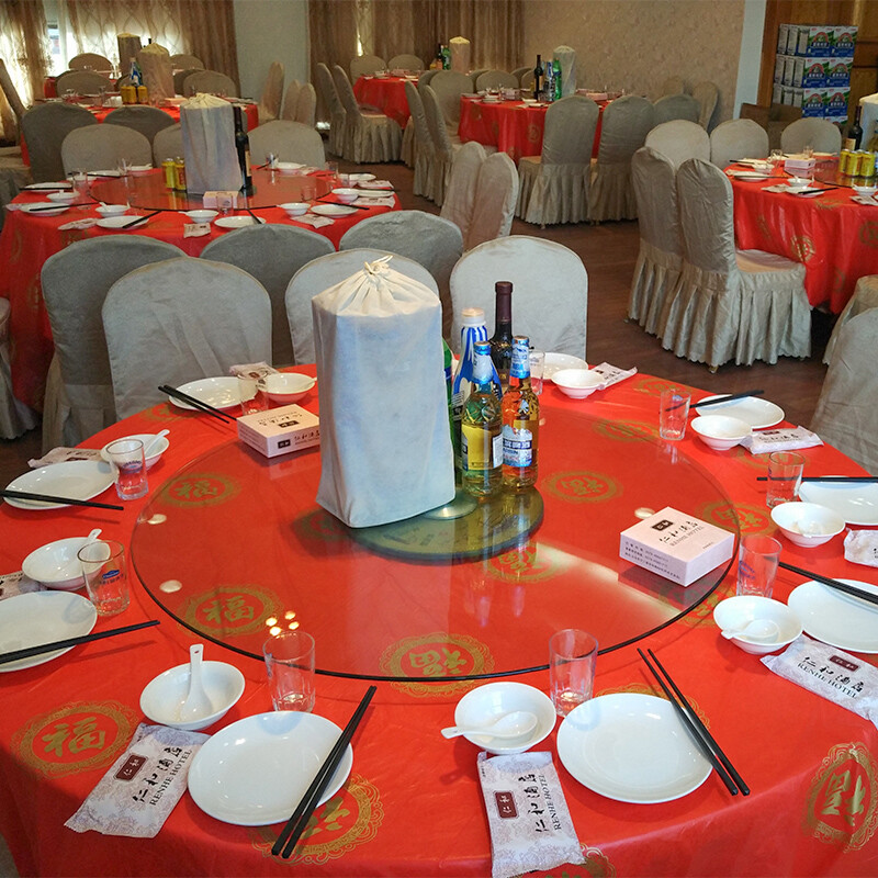 Tuojin disposable plastic tablecloth for moving into the new year red birthday banquet with blessing characters thickened full moon wine round table Spring Festival tablecloth 2.0 meters Jinfu 10 pieces