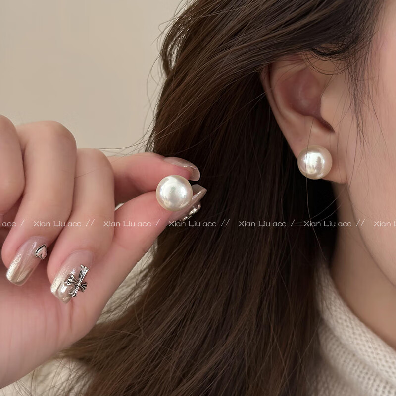 GECOMO 925 Silver Steamed Bun Pearl Earrings New Year's Gift Popular Light Luxury High-Quality Earrings Feminine Ear Hole Earrings