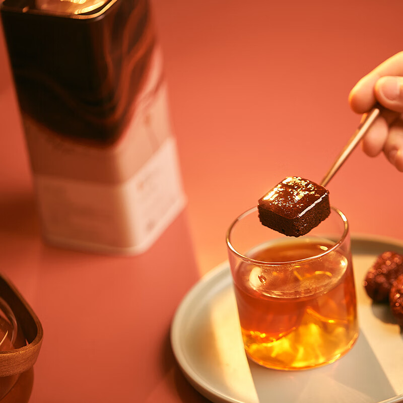 Wang Jinji Handmade Old Brown Sugar Yunnan Native Brown Sugar Block Maternal Confinement Red Date Flavor 220g/can Can be used as Brown Sugar Brown Sugar Ginger Tea