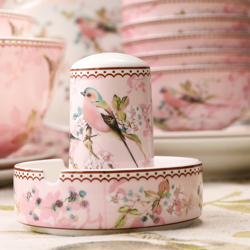 Heart Decoration Garden Pink Bird 46-piece bone china tableware set, high-end dishes, home dining plates, spoons, gift box, wedding and housewarming gift set, Pink Bird 46-piece tableware + 10 pairs of chopsticks - gift box