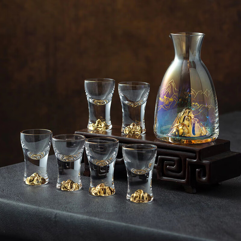 Forbidden City Culture, a family-friendly wine set for thousands of miles, high-end liquor glass set, wine divider, Forbidden City cultural and creative gifts, gift box for elders (1 pot, 6 cups)