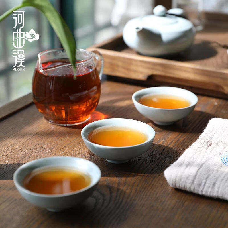 Hequxi (HEQIXI) black tea Hunan Anhua tea specialty lotus-scented Golden Poria 1kg Golden Flower Poria Brick Tea An 2014 Lotus-scented Fu Brick 800g