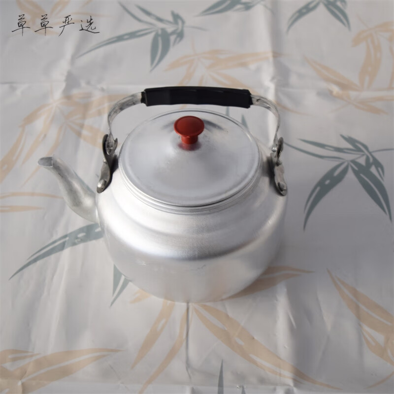 Baichun Baote small kettle old-fashioned aluminum kettle teapot teapot home outdoor small teapot with filter hotel restaurant 73ml without filter mini 05 students