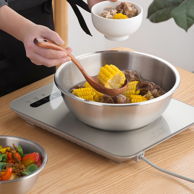 Camellia 304 stainless steel kitchen special soup basin and vegetable basin thickened food grade material anti-fall vegetable basin basin 28cm304 stainless steel basin 1 piece 5L