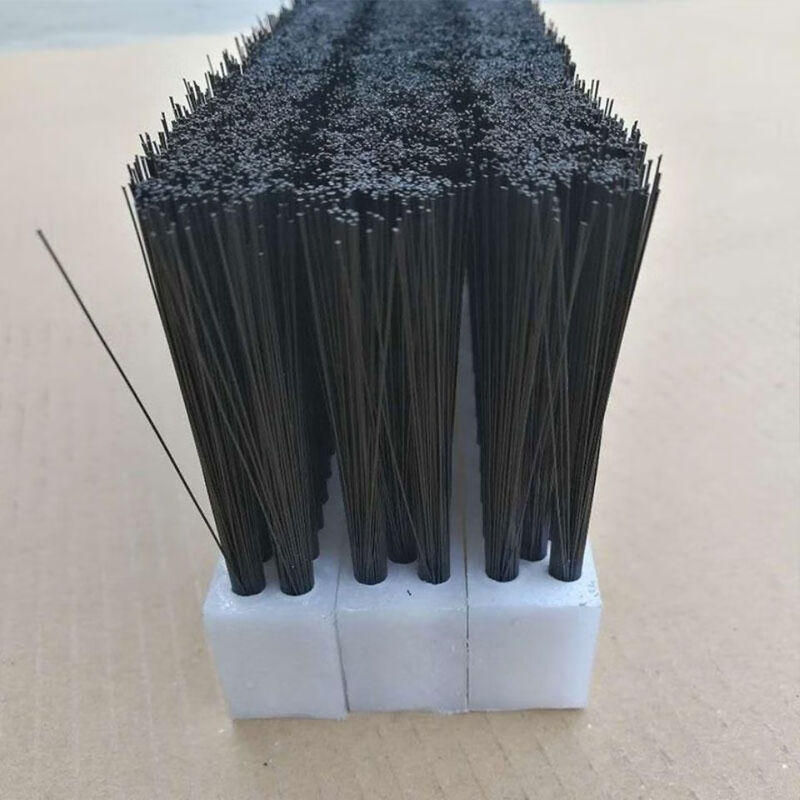 PVC industrial brush strip dust-proof nylon plastic brush industrial long and short hair soft and hard bristle strip brush row brush 100*30*15*30 three rows of hair