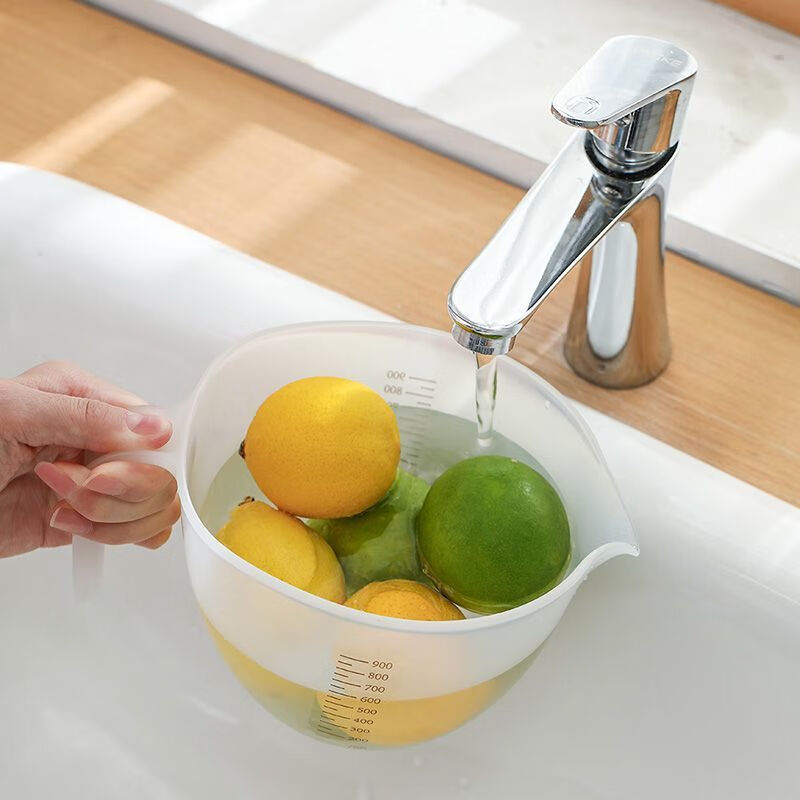 Filter measuring cup food grade rice cleaning artifact multi-functional filter baffle egg liquid steamed egg slag separator large capacity 1L measuring cup 1 / send filter plate