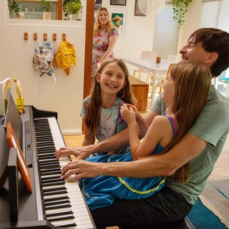 Roland electric piano RP107/F107 Bluetooth smart teaching 88-key heavy hammer professional adult home upright digital piano RP107 black (including piano stool) + original RH5 headphones + accessories gift bag