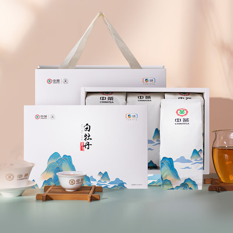 Chinese tea butterfly white tea tea gift box white peony gift box Fujian white tea gift box loose tea 300g gift box