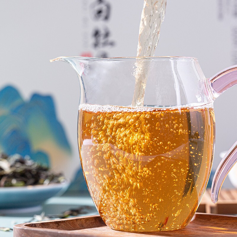 Chinese tea butterfly white tea tea gift box white peony gift box Fujian white tea gift box loose tea 300g gift box