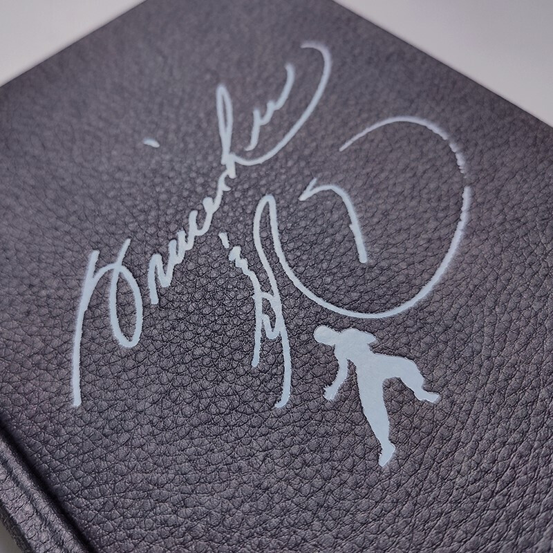 Bruce Lee Myth and Reality (A comprehensive understanding of Bruce Lee's reading work, 