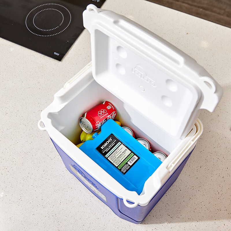 Blue ice ice box imported from the United States can be used repeatedly with ice plates and ice packs to keep fresh, freeze and cool down. Breast milk carrying ice pack. Medium blue ice CN*1 - Made in China