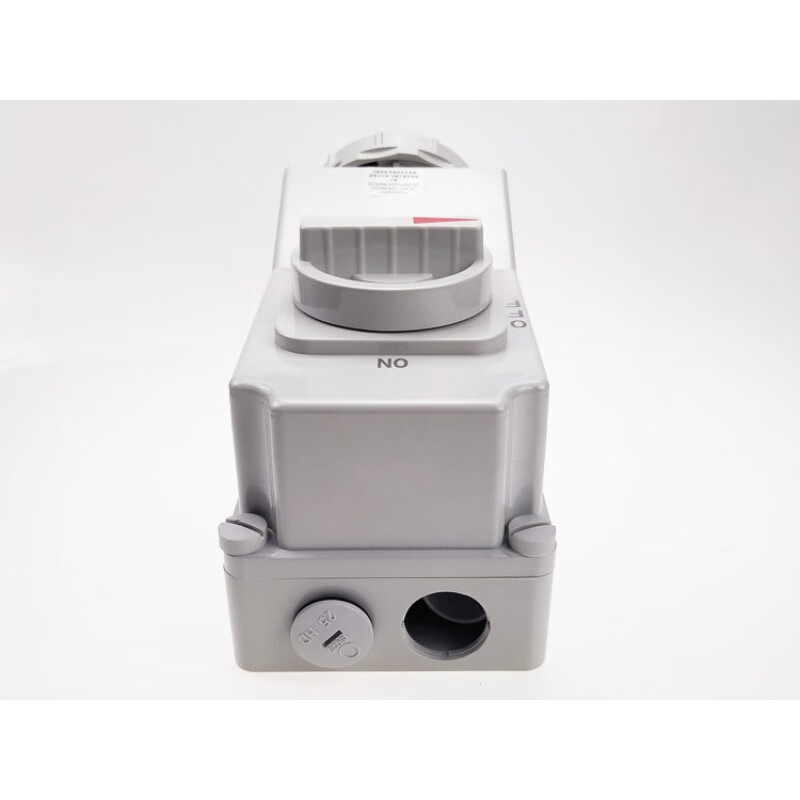 HKNA customized mechanical chain socket 3 holes 16A industrial waterproof socket with isolation switch