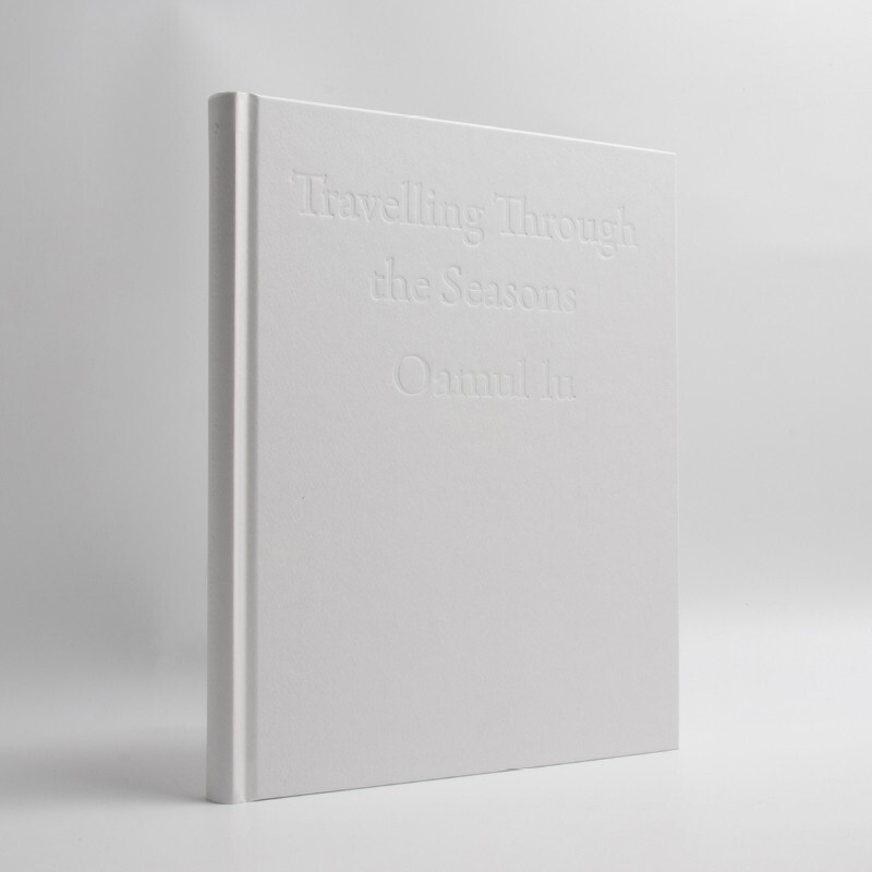 Four Seasons in a Suitcase (popular illustration artist Lu Mao has more than a hundred heart-warming and healing high-definition paintings, an inspiring journey through the four seasons)