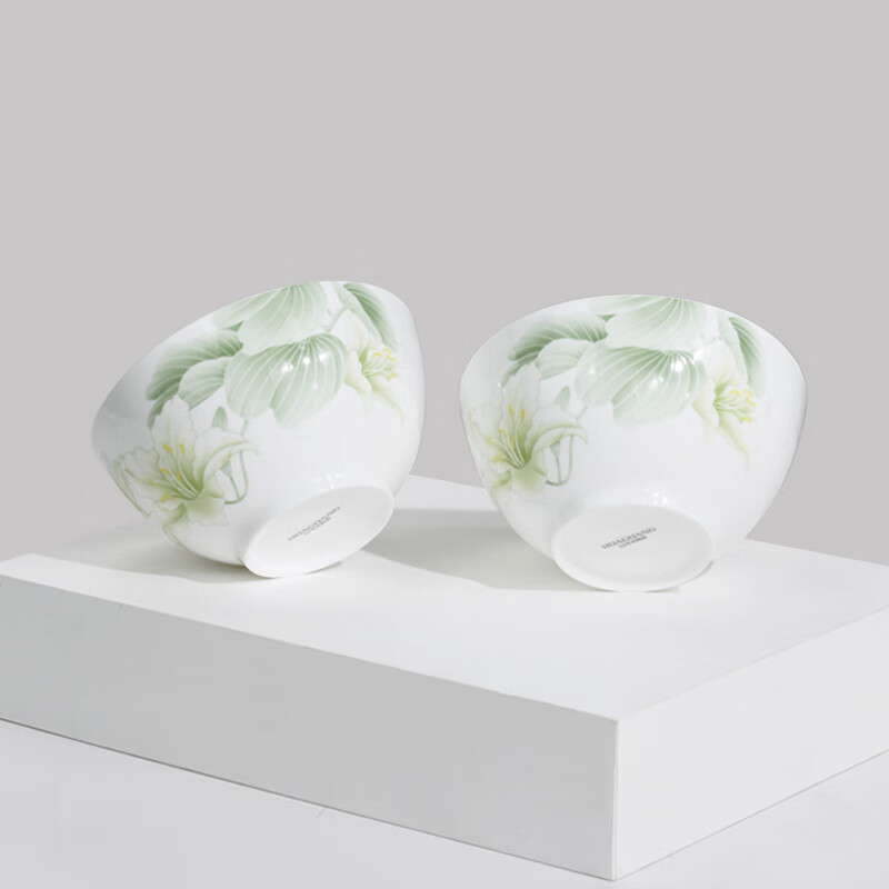 Huaguang National Porcelain bone china tableware set lead-free cadmium healthy glaze color bowls and plates gift box set Qingqiu Yayun 4 people Qingqiu Yayun 4 bowls 4 plates 4 spoons