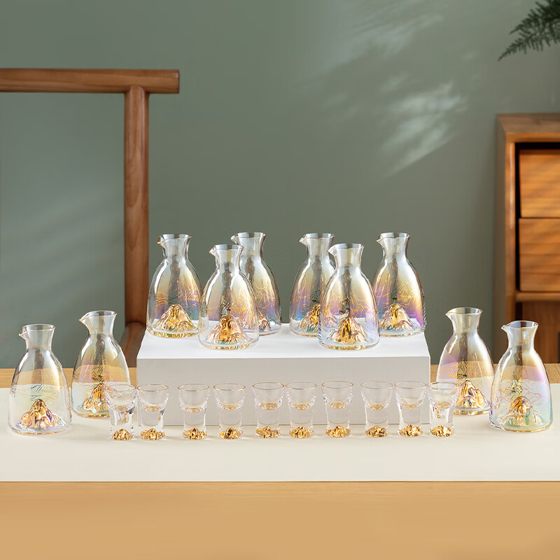 Forbidden City Culture, Thousands of Miles and Mountains, Perfect Wine Set, White Wine Glass, Wine Divider, Small Wine Cup, Forbidden City Cultural and Creative Gifts, Ten Pots and Ten Cups Gift Box