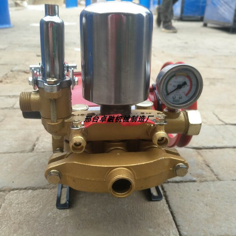 The manufacturer supplies fog cannon machine water pump three-cylinder plunger pump type 26 water pump sprayer special model complete accessories complete three-cylinder plunger pump type 26 (single tank)