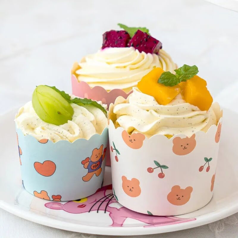 Cupcake cup household cake mold evaporated cake oven for baking high temperature resistant large and small muffin cup paper thickened value 4 styles 200 pieces + decorating bag large size (6cm*5cm*7cm)