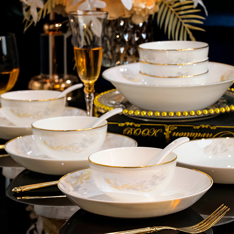 Yichen Jingdezhen ceramic bowls and dishes complete set of bowls and dishes for home use 2025 high-looking bowls and chopsticks as housewarming gifts