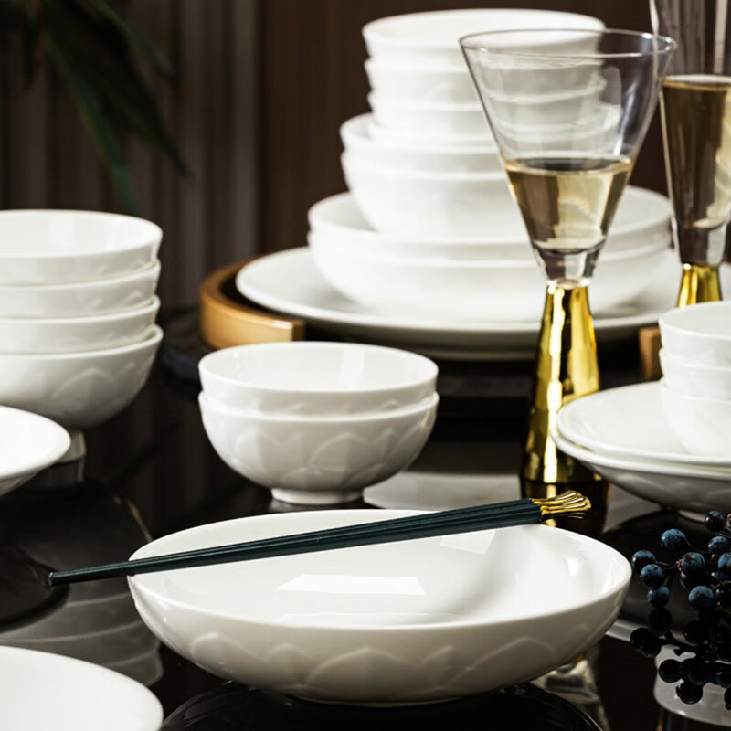 Famanmei new bone china tableware complete set Jingdezhen bowls and plates high-end pure white embossed dishes set for home use Bingqing Yujie 94-piece set (configuration for 16 people)