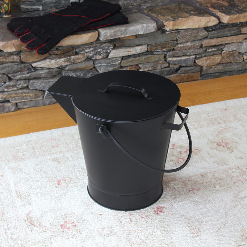 Minuteman International all black ash bucket