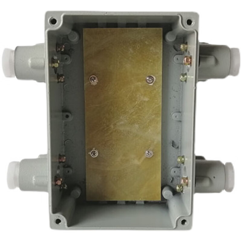 Junction box, wire crossing box 200*135*100 increased safety distribution box junction box lighting switch box empty box 4 points DN15 (about 20 mm) empty box without drilling