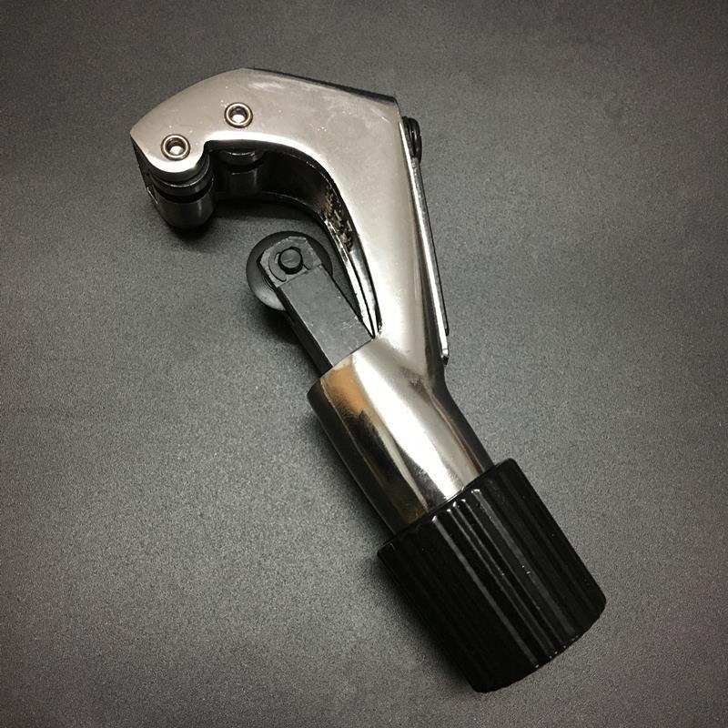 Stainless steel corrugated pipe beater pipe cutting knife beater 3 points 4 points 6 points gas pipe flat mouth tool head set 4 points 16 points 8 knurled wave beater + cutter