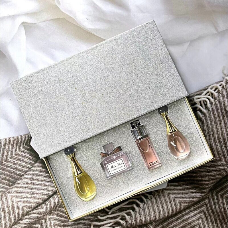 DAO Q version perfume sample sample counter gift box Valentine's Day gift for girlfriend and best friend Silver 4-piece set + counter gift bag