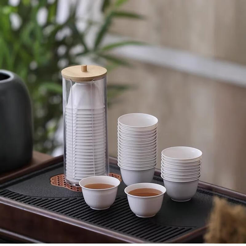 Jingkodi rice husk disposable tea cup with storage cup holder, high temperature resistance, home office, hospitality, tea tasting, environmentally friendly rice cup, thickened rice husk cup, two packs of 100 + one cup holder, about 60ml