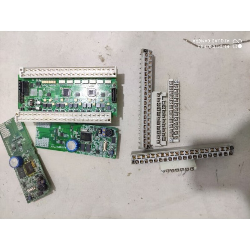 Mitsubishi PLC terminal FX1N FX3GA-40 60 FX2NFX3U-32 48 64 80 128MR FX1N-40 wiring strip (one piece)