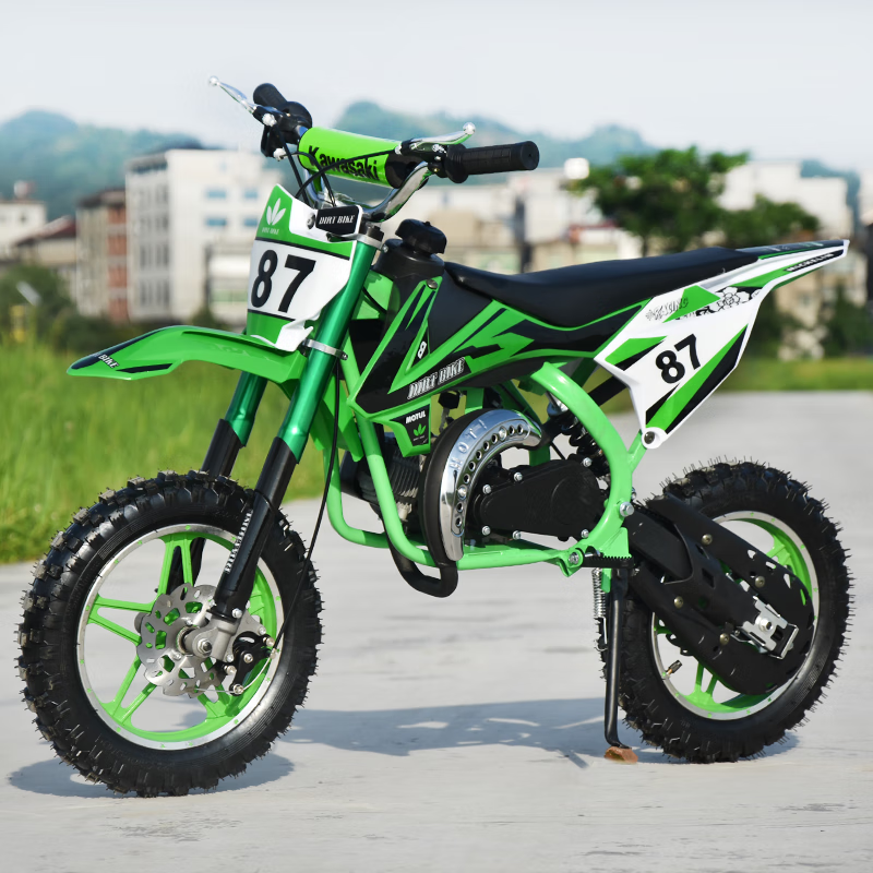 Langchuang's 24-year new small motorcycle children's 49cc mini motorcycle small off-road vehicle mixed oil gasoline fuel adult 2-stroke mixed oil hand start green