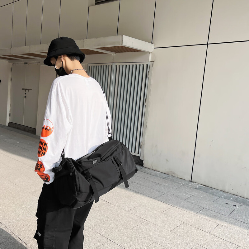 Kangaroo travel bag men's large-capacity backpack sports backpack portable one-shoulder student school bag men's and women's cross-body fitness bag black