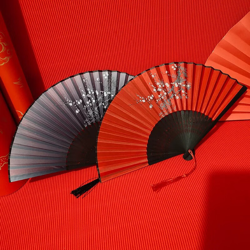 Ancient fan folding fan Chinese style men's and women's national fashion Hanfu cheongsam shooting dance portable portable folding compact fan Yixiaobaimei-red