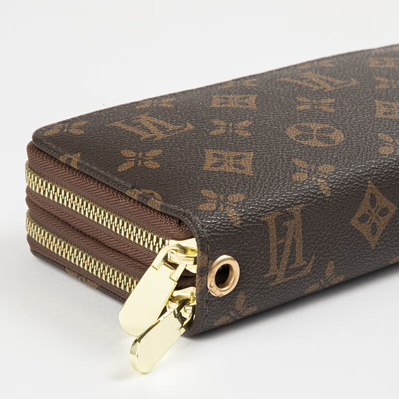 Kuqi Kangaroo high-end brand women's long wallet 2025 new European and American fashion print large capacity double zipper clutch dark khaki color