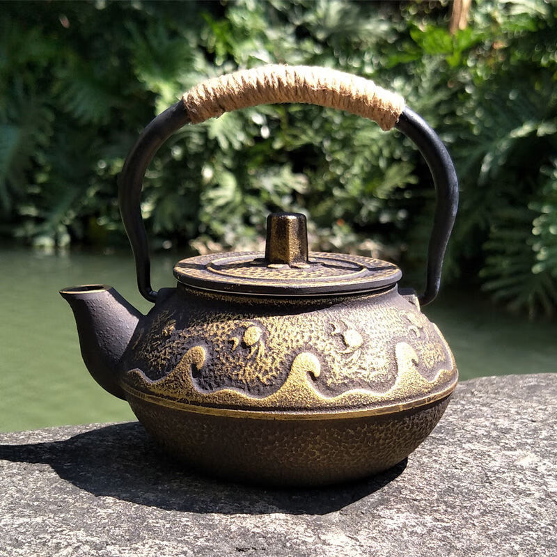 Kettle Iron Copper Coin Iron Kettle Japanese Iron Art Teapot Handmade Retro Gold Iron Kettle Ancient Coin Retro Kettle Cast Golden Flying Fish 1ml